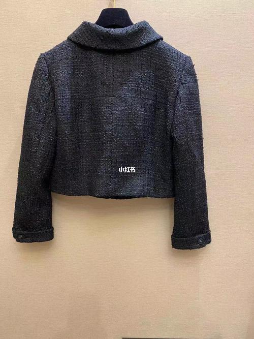 chanel 员工服 经典外套_外套_香奈儿怎么样_时尚_穿搭
