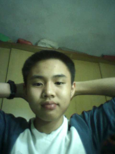 初中生应该梳怎样的发型