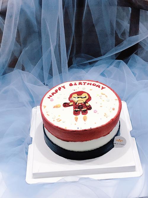 厦门蛋糕 手绘钢铁侠蛋糕_蛋糕_钢铁侠_手绘_厦门蛋糕