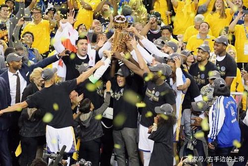 勇士队获得总冠军