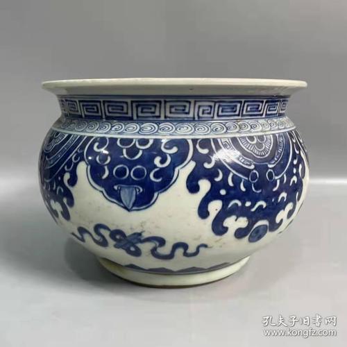 清三代青花香炉