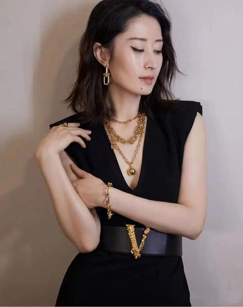 女明星们都在戴的今夏最火的饰品