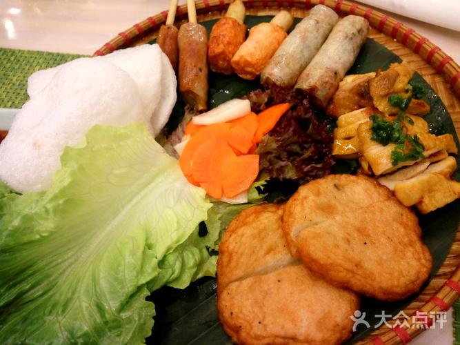 越芽庄(东海缤纷店)越南小吃拼盘图片 - 第2张