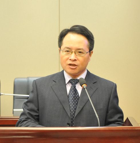 鼓楼区第十七届人大常委会召开第二十次会议