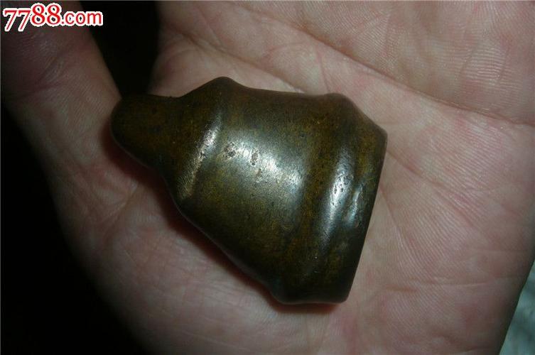 老铜佛·实心的