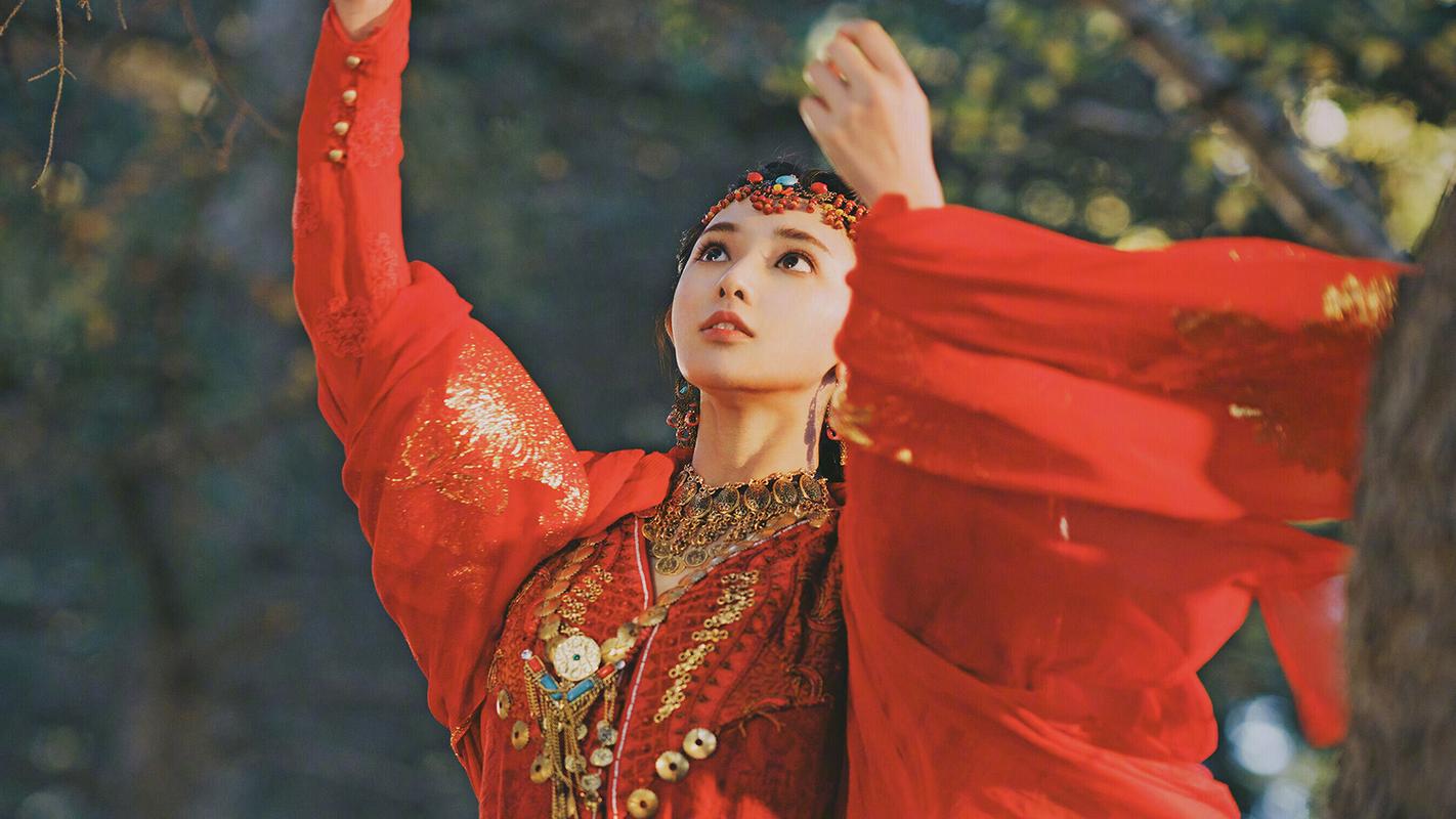 东宫小枫唯美古装壁纸_彭小苒为爱痴迷