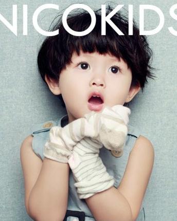 超可爱小女孩短发发型图片齐刘海波波头蘑菇头