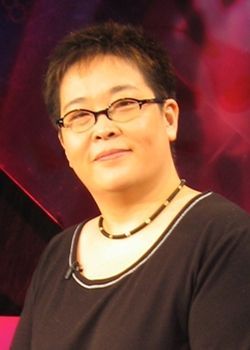 主持人张越图片 中央电视台主持人张越图片