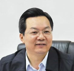 四川巴中市委书记李刚向网友拜年:望网友多"点赞"多建言