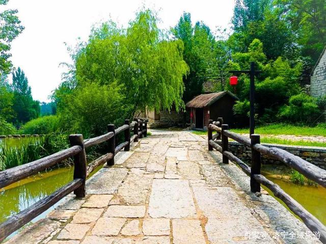 梁山·贾堌堆