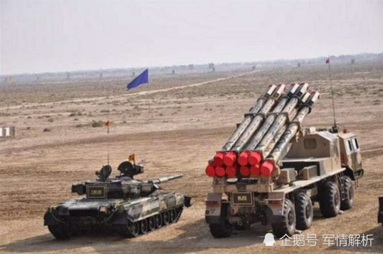 巴基斯坦引进的a100火箭炮