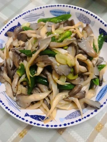 美味素菜之 清炒平菇