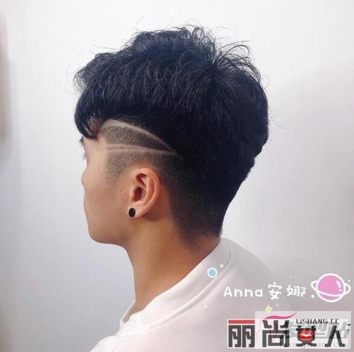 男士头发刻痕图案大全简单 绅士性格刻与众不同颠覆你