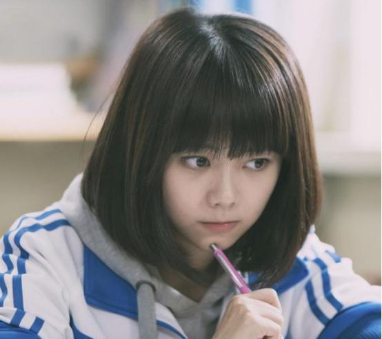 中学生"发型标准"出炉,女生要求"不过三",男生:苍天饶