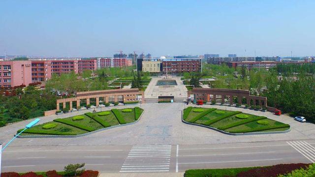 临沂一中南校区鸟瞰图