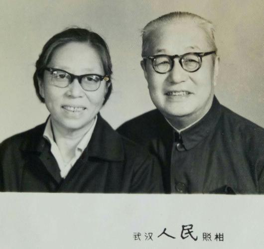 我的养母(姑妈)刘季冰,养父(姑爹)叶光国