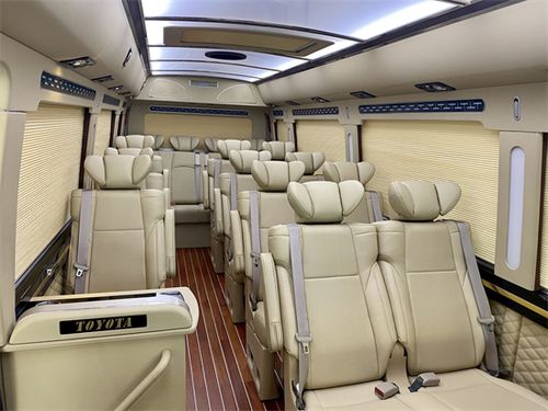 丰田考斯特17座报价 考斯特17座配置