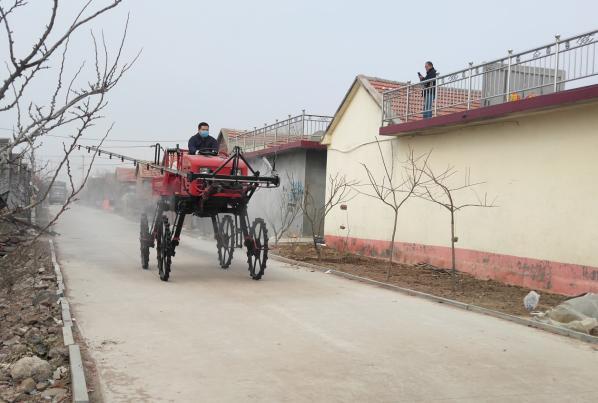 莒南县筵宾镇有对战"疫"父子兵