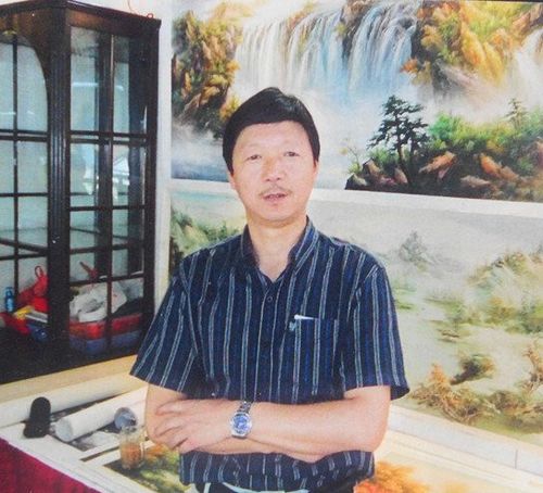 且将妙笔染河山——访满族山水油画画家赵志祥