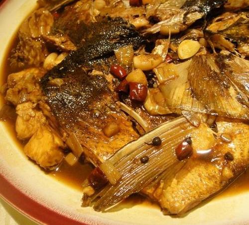 旺顺阁鱼头泡饼加盟