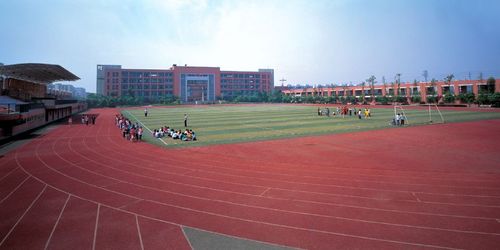 成都双流中学实验学校运动场