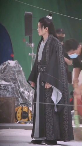 驭鲛记任嘉伦路透,你们想念长意宝宝了吗?