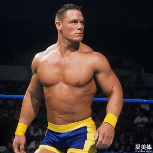 wwe超级巨星"约翰塞纳"初入wwe经典照片
