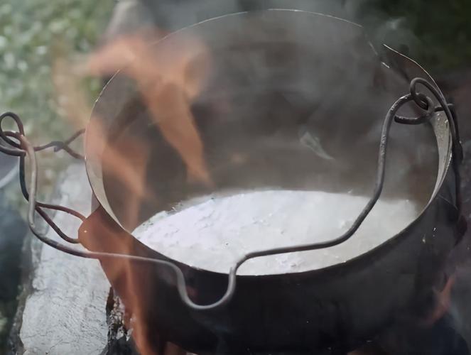 长征故事《大郭小郭行军锅》的原型:郭春花,背锅也是战斗