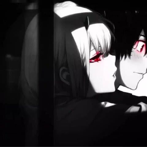 比较黑暗的情侣头像