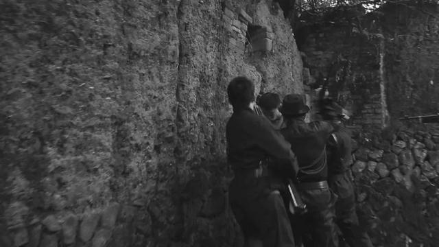 1936年福建一24岁男子被凌迟处死牺牲前的一张遗照震撼所有人