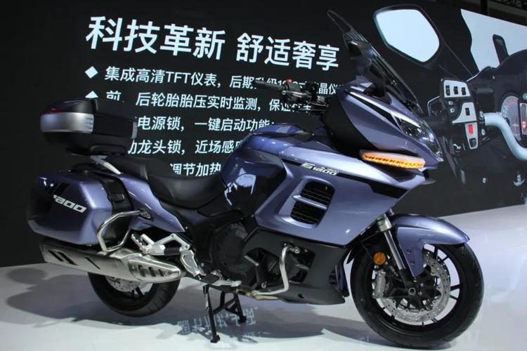 贝纳利发布三缸1200gt巡航_机车网