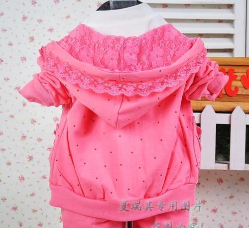 广州童装批发13岁蕾丝带帽3件套宝宝秋装套装外出