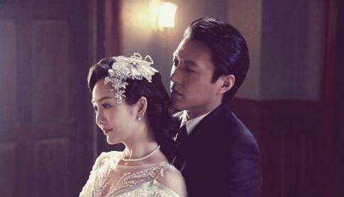 《伪装者》 豆瓣评分:8.6