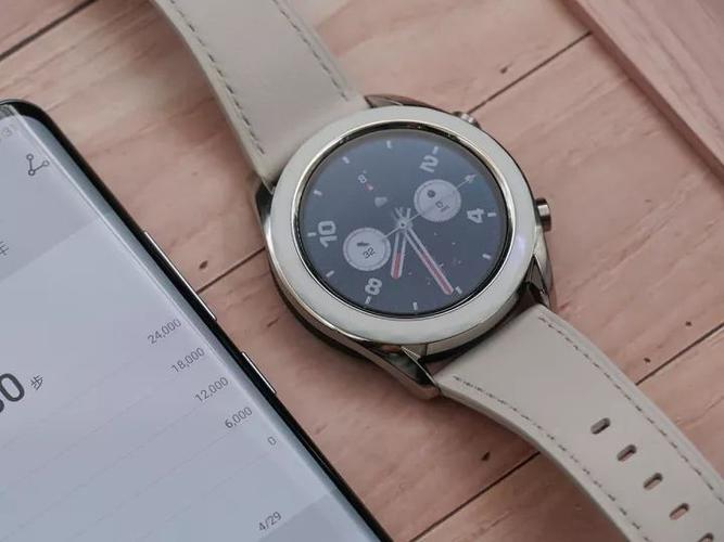 huawei watch gt 雅致款图赏:高颜值健康助手