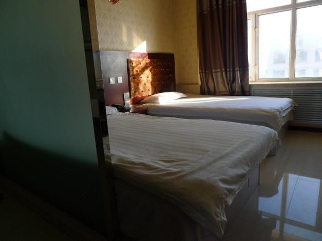 酒店 苏州酒店  张家港新苑客房  小艺正在努力为您加载中.