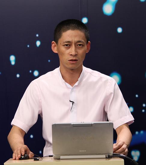 李丰  