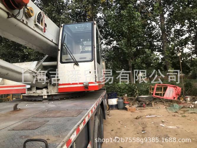 中联25吨汽车吊12吨8吨20吨kbk轮胎式起重机小型履带吊50吨30吨