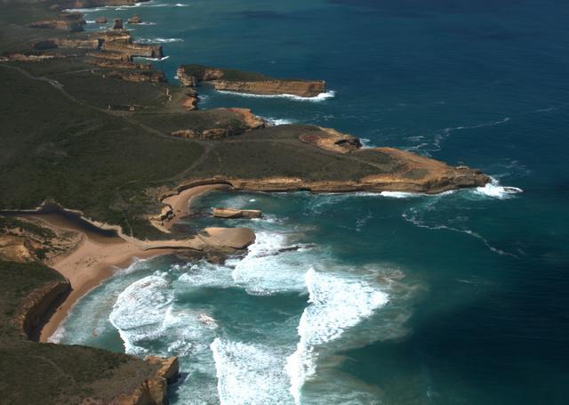 大洋路十二门徒石