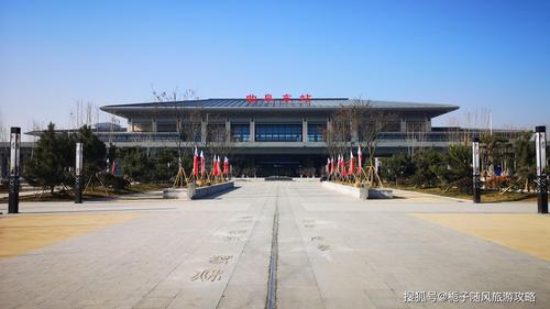 曲阜南站曲阜南站(qufunan railway station),位于中国山东省曲阜市