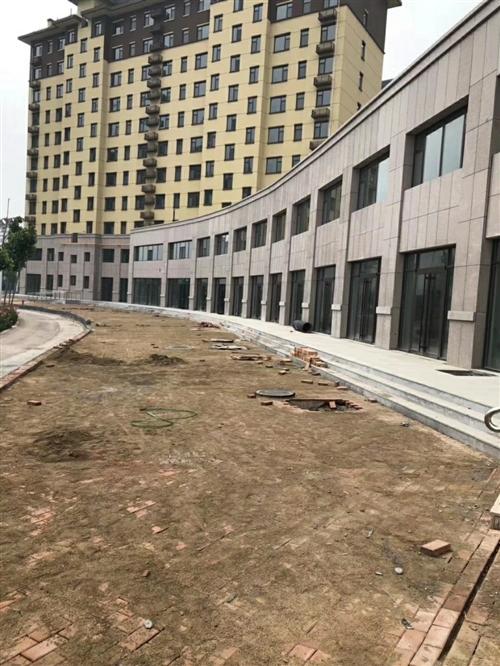 普利斯花园沿街商铺两层207平包改名可按揭150万-青州