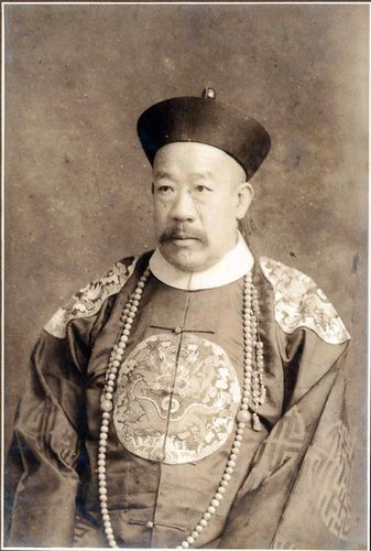 川岛芳子罕见家族秘照(2/14)