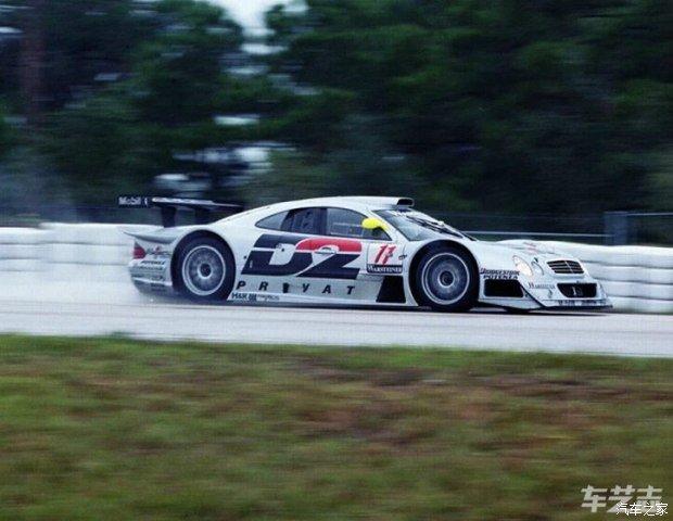 奔驰clkgtr勒芒后空翻的四眼怪clkgtr