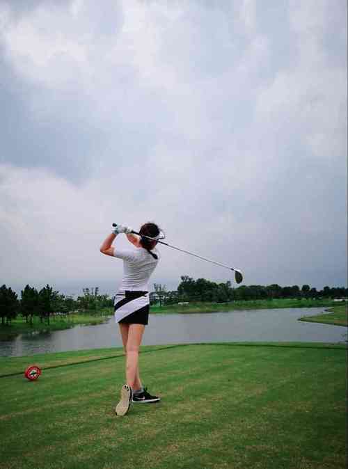 同里高尔夫-"路过,忍不住停下来,太美了,这一片的樱."-大众点评移动版