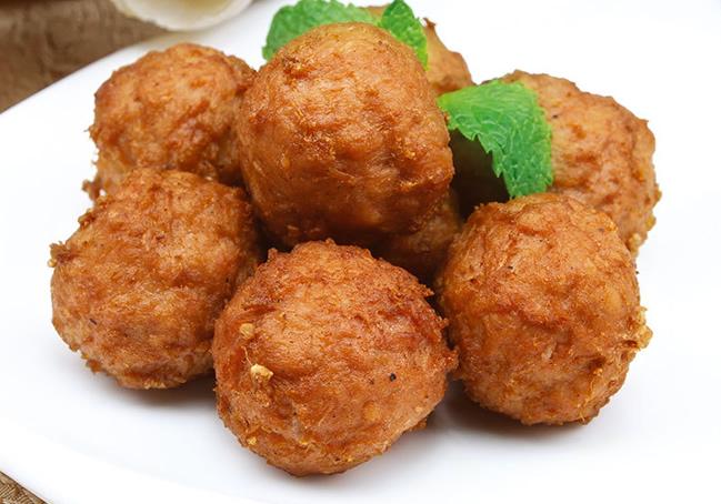 油炸丸子的做法炸牛肉丸子的做法油炸肉丸子的做法