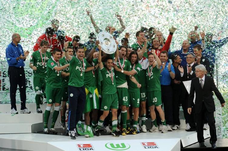 德甲半程总结:莱比锡半程夺冠 第三级力量冲击德甲冠军