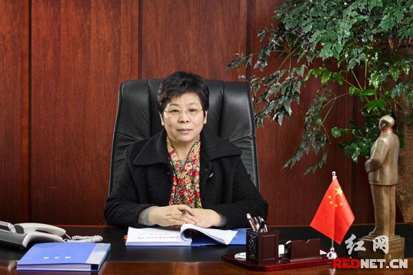 红网:《黄曙光:为民生改善积极建言献策》