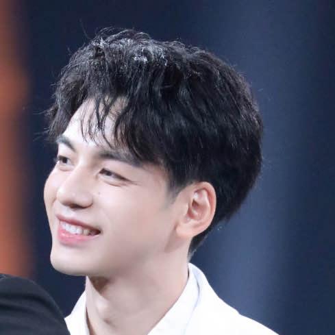 刘迦抖抖网盘翻出一些以前存的美图漂亮得太夸张08