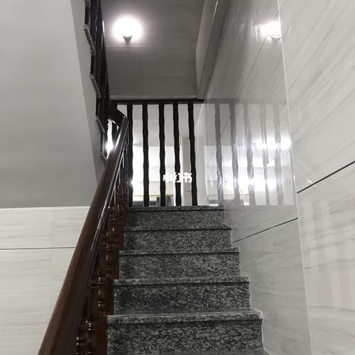 楼梯扶手设计竹节楼梯自建房楼梯装饰_设计_自建房_实木_实木楼梯扶手