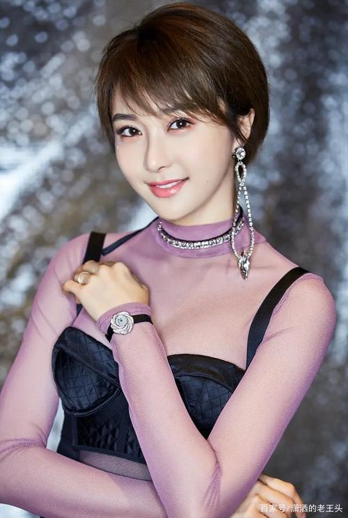 大陆流行女歌手陈冰 个人美照收藏版