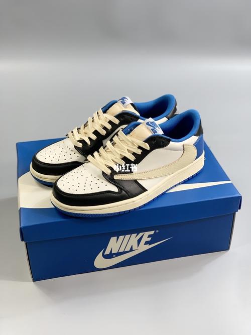 aj1联名_aj1_大同攻略_nike怎么样_nike_时尚_鞋靴